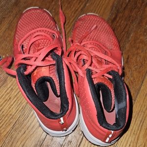 Boy's Under Armour Red Tennis